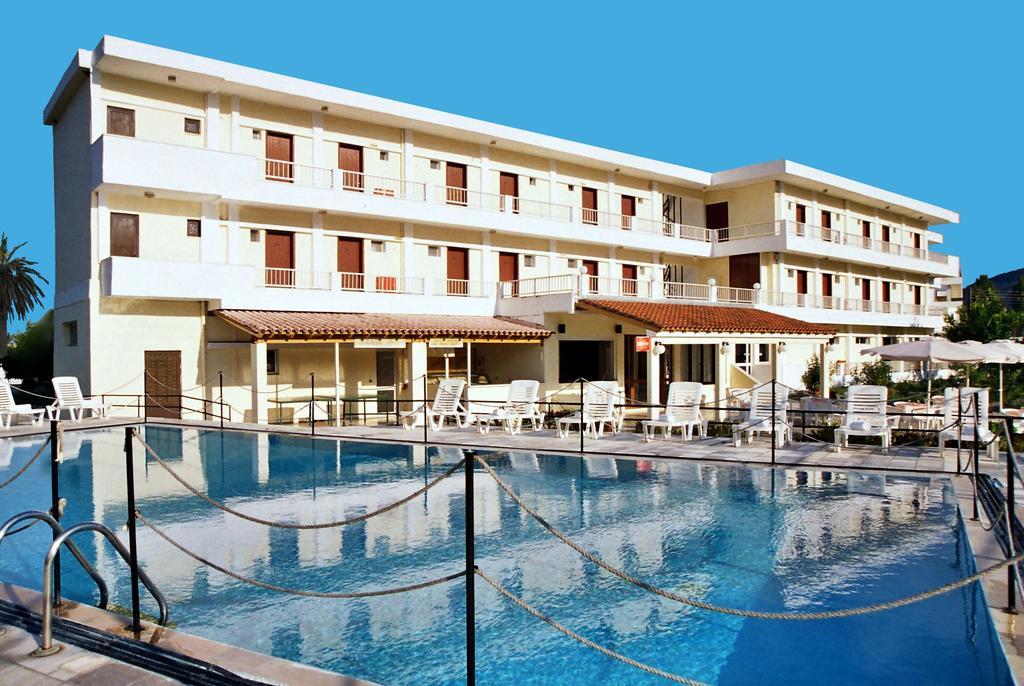 Hotel Prassino Nissi Moraitika Eksteriør billede